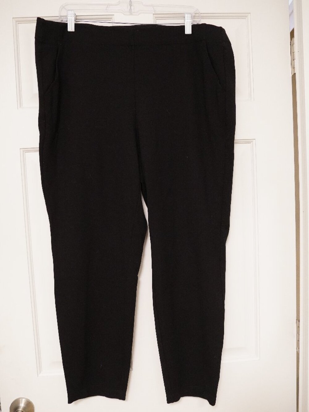 Max Studio 2X Black Pull On Pants Tapered Ankle Career Office Plus Size
